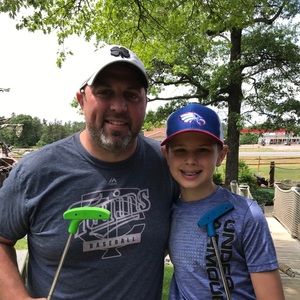 Meet your Posher, Clay